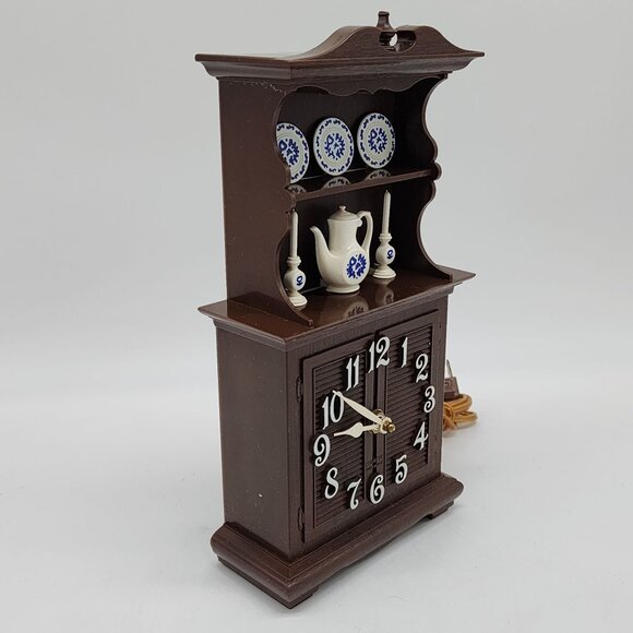 Vintage Cabinet Hutch Wall Kitchen Clock Brown Electric by Spartus 11" - Picture 4 of 11
